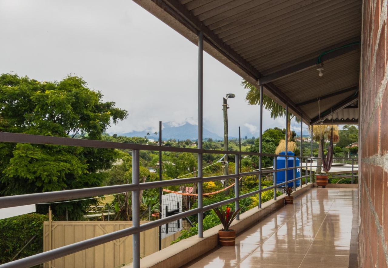 Hotel Campestre Sueno Del Abuelo Pereira Buitenkant foto