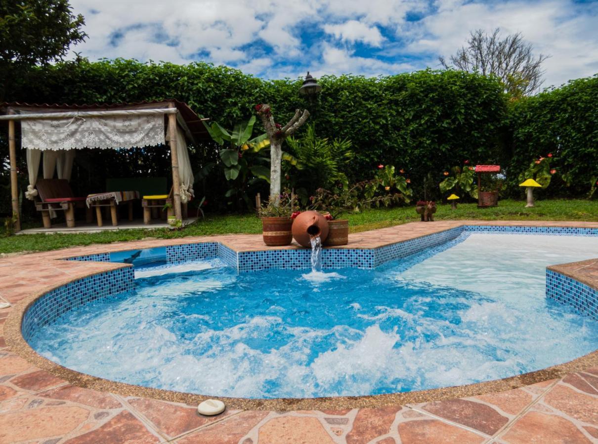 Hotel Campestre Sueno Del Abuelo Pereira Buitenkant foto
