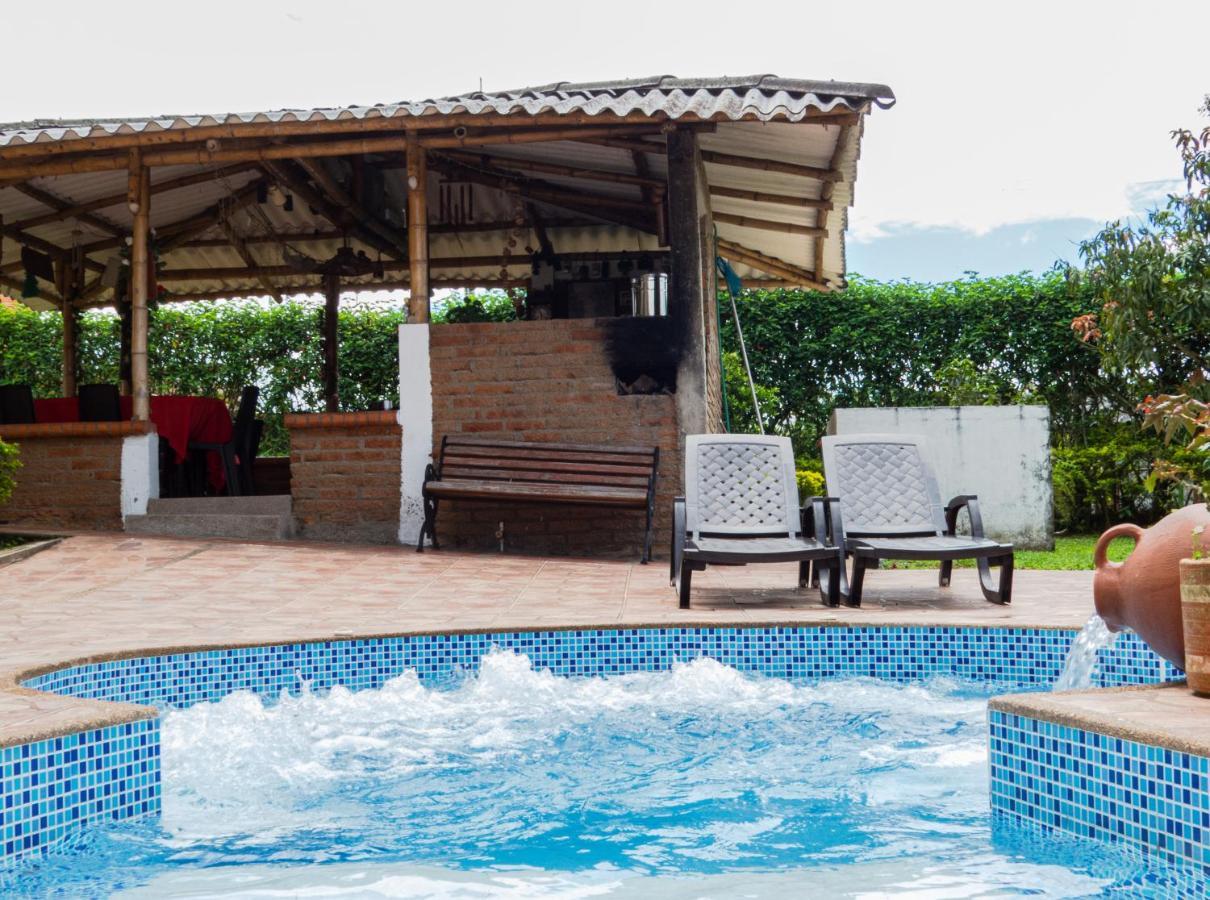 Hotel Campestre Sueno Del Abuelo Pereira Buitenkant foto