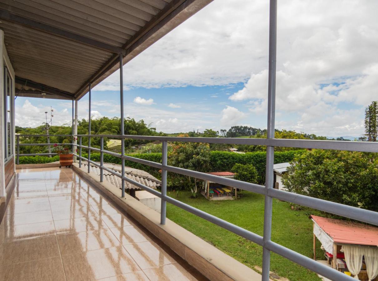 Hotel Campestre Sueno Del Abuelo Pereira Buitenkant foto