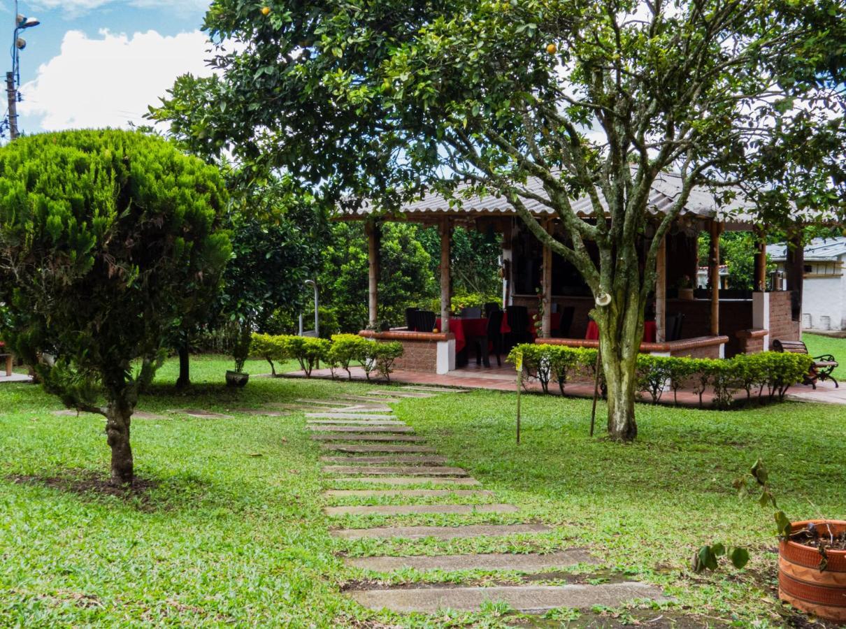Hotel Campestre Sueno Del Abuelo Pereira Buitenkant foto